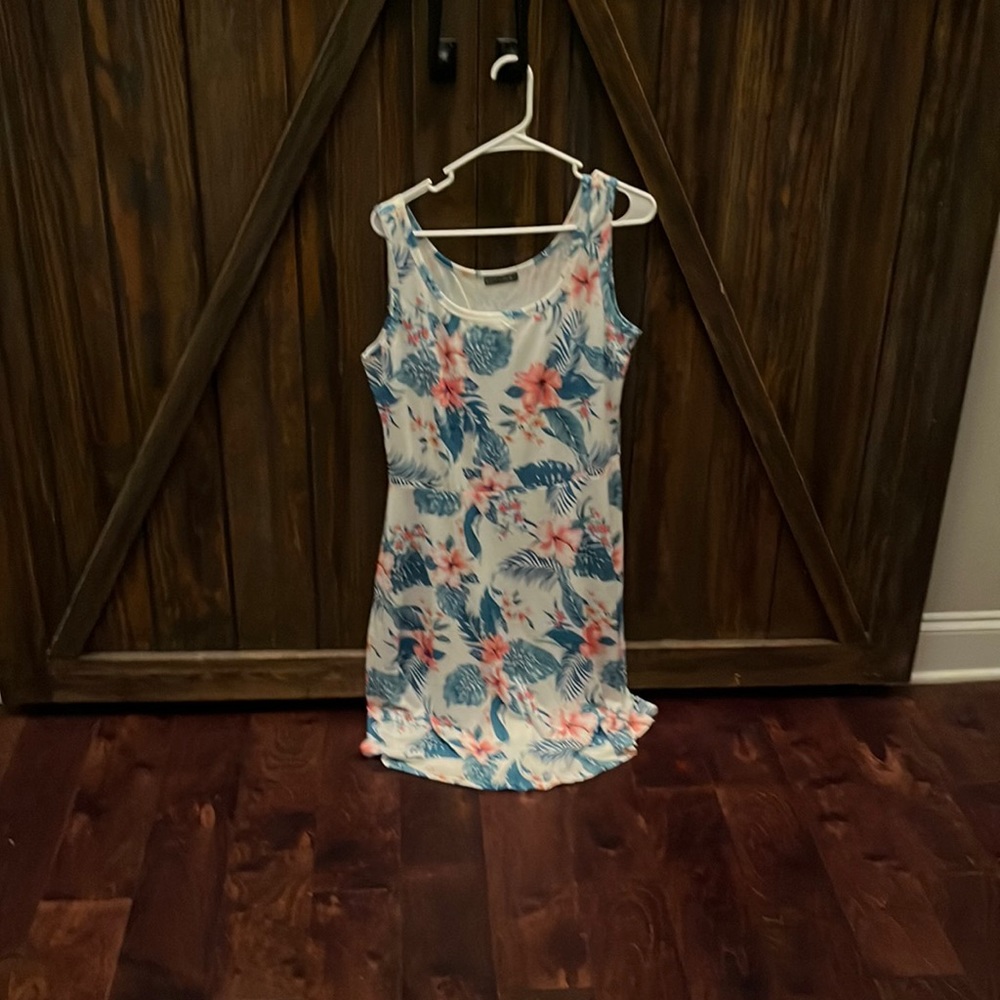 Hawaiian dress